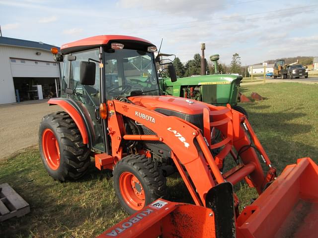 Image of Kubota L3540 equipment image 2