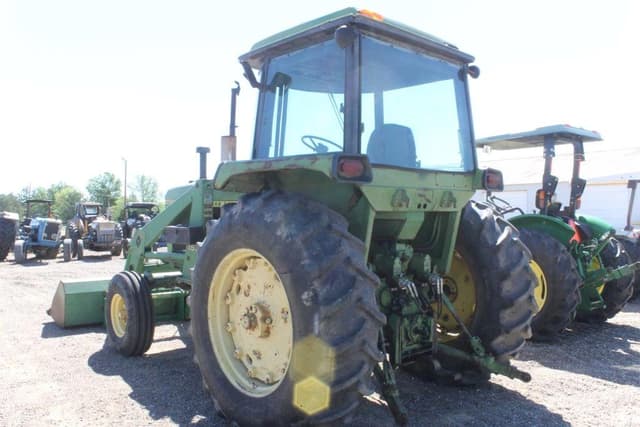 Image of John Deere 4230 equipment image 1