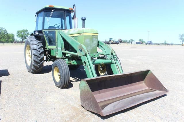 Image of John Deere 4230 equipment image 3