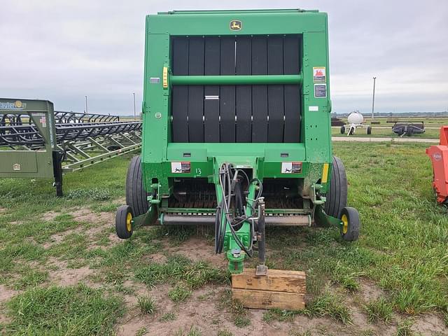 Image of John Deere 569 equipment image 3