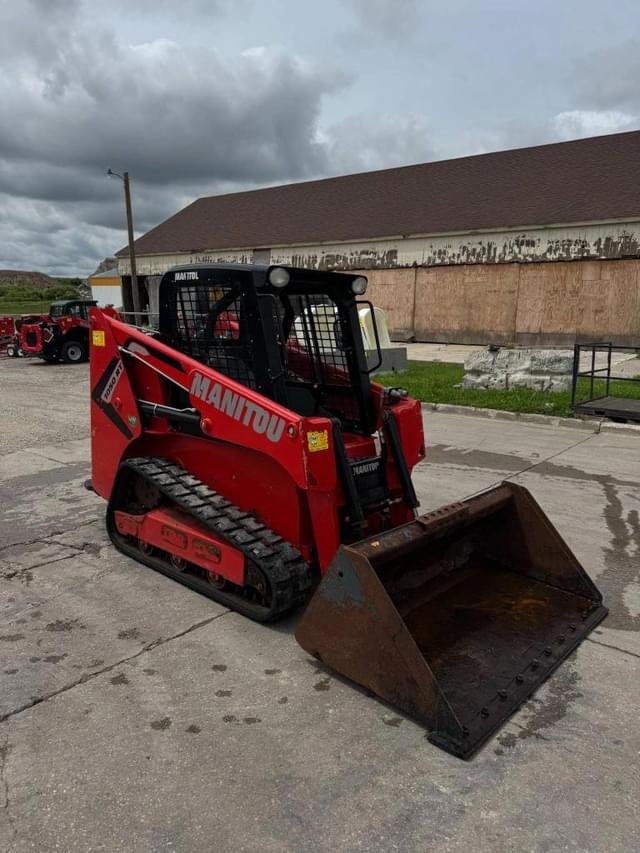 Image of Manitou 1050RT equipment image 2