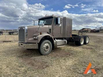 Main image Freightliner FLD120