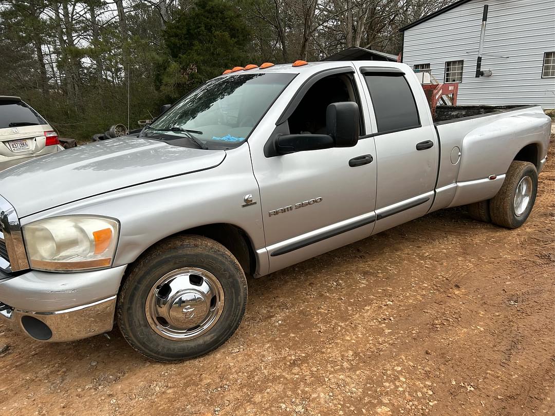 Image of Dodge Ram 3500 Image 1