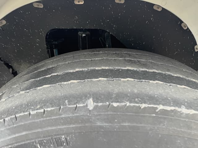 Image of Freightliner Coronado equipment image 4