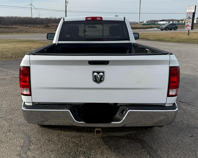 Image of Dodge Ram 1500 equipment image 4