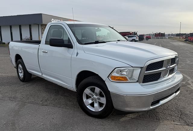 Image of Dodge Ram 1500 equipment image 2