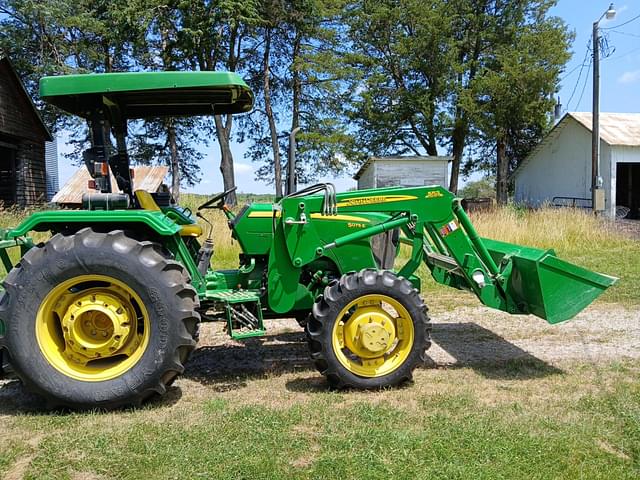 Image of John Deere 5075E equipment image 2