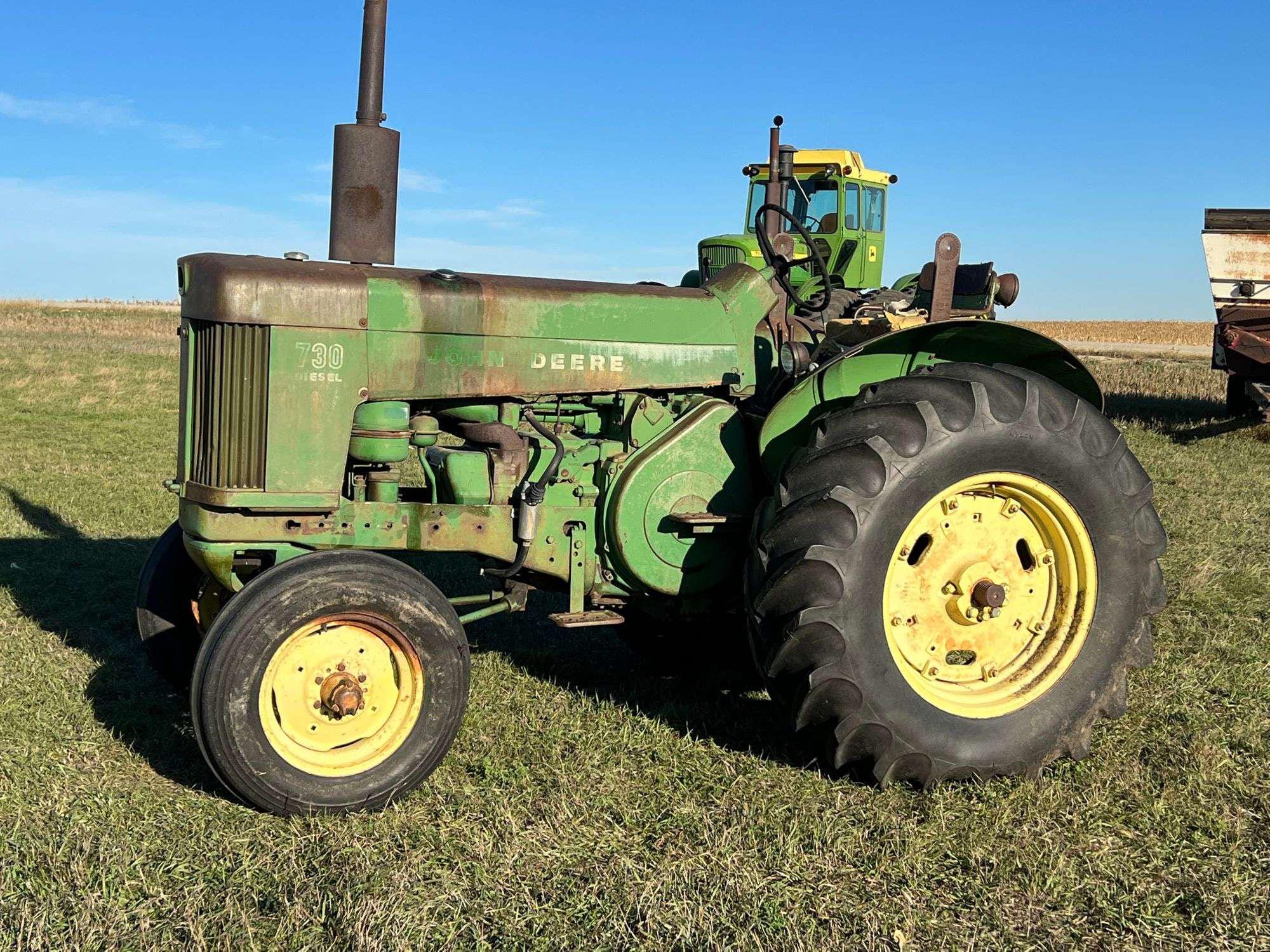Main image John Deere 730