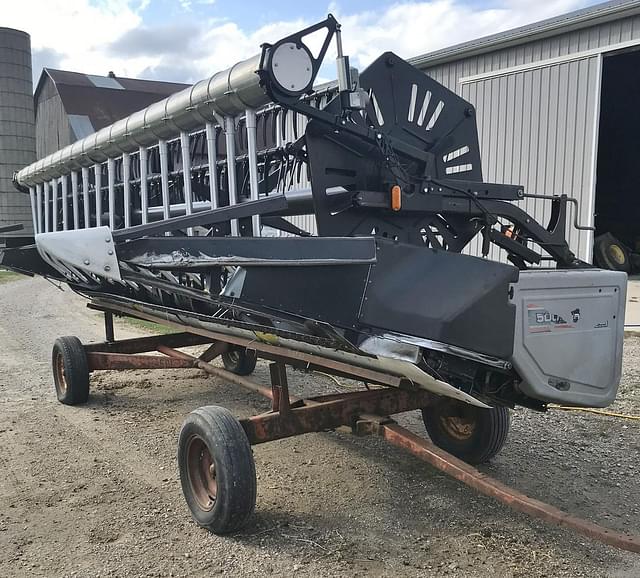 Image of Gleaner R52 equipment image 3