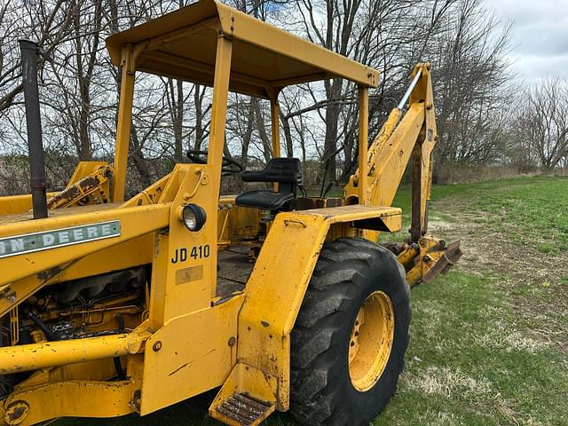Image of John Deere 410 equipment image 3