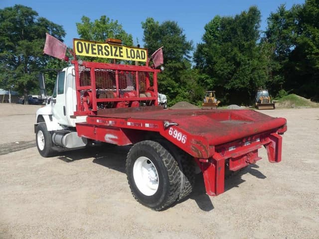 Image of International 7400 equipment image 3