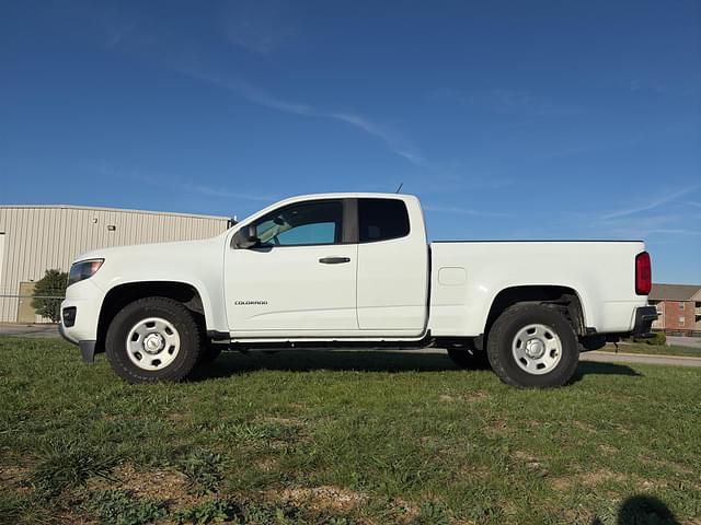 Image of Chevrolet Colorado equipment image 1