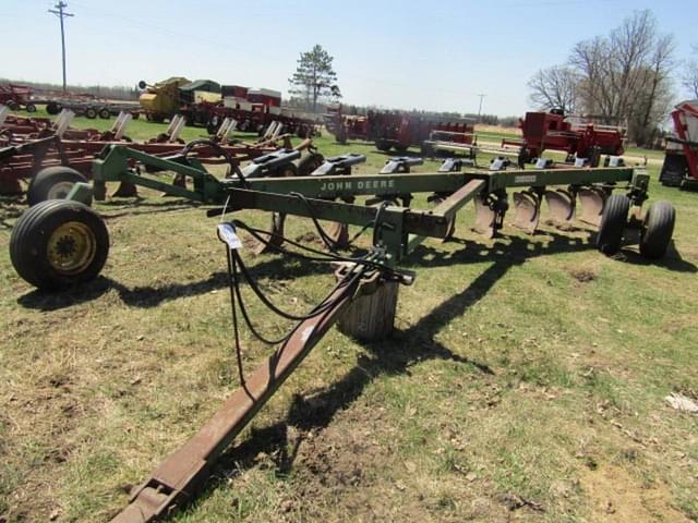 Image of John Deere 3600 equipment image 1