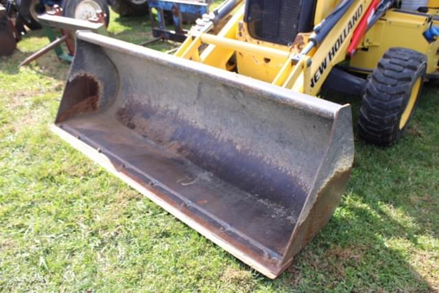 Image of New Holland B95C equipment image 3