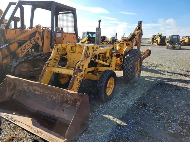 Image of John Deere 300 equipment image 1
