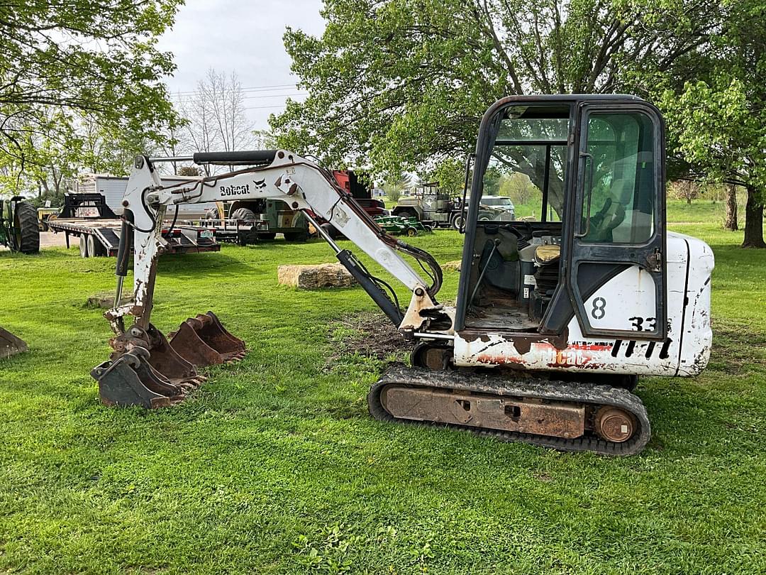 Image of Bobcat 331 Primary image