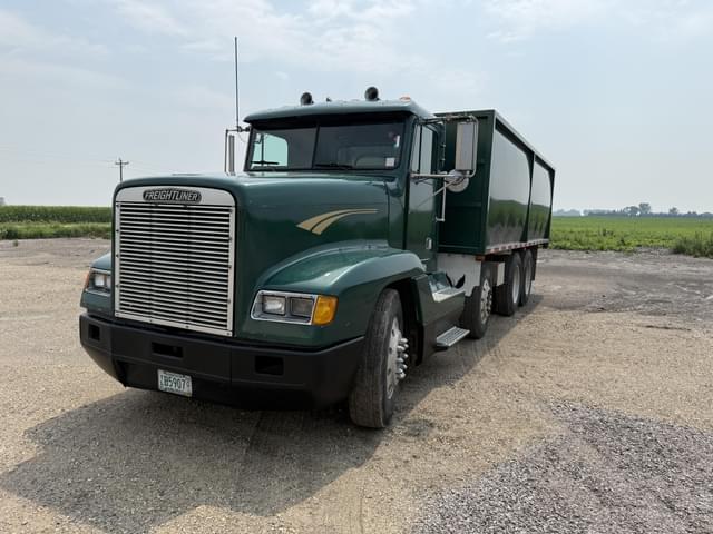 Image of Freightliner FLD120 equipment image 1