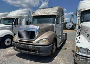Main image Freightliner Columbia