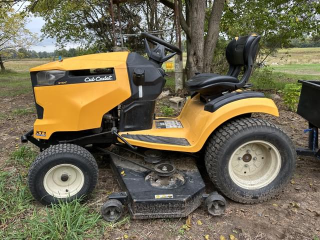 Image of Cub Cadet XT1 equipment image 1