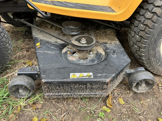 Image of Cub Cadet XT1 equipment image 3