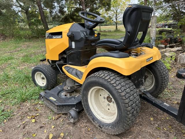 Image of Cub Cadet XT1 equipment image 4