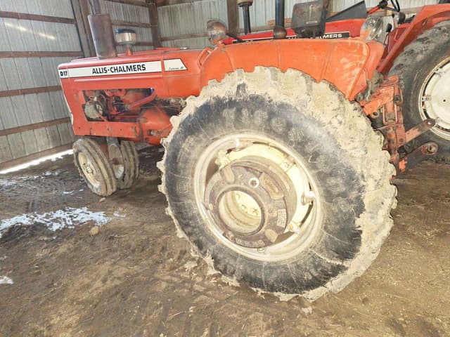 Image of Allis Chalmers D17 equipment image 2