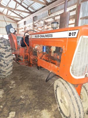 Allis Chalmers D17 Image