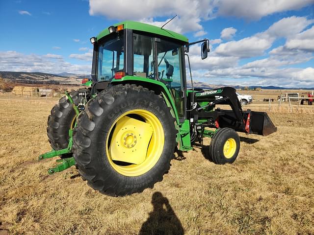 Image of John Deere 6400 equipment image 2