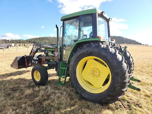 Image of John Deere 6400 equipment image 4