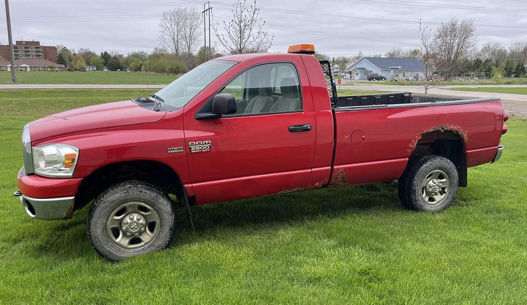 Image of Dodge Ram 2500 Primary image