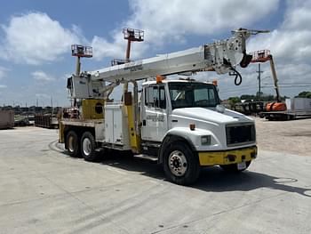 2000 Freightliner FL80 Equipment Image0