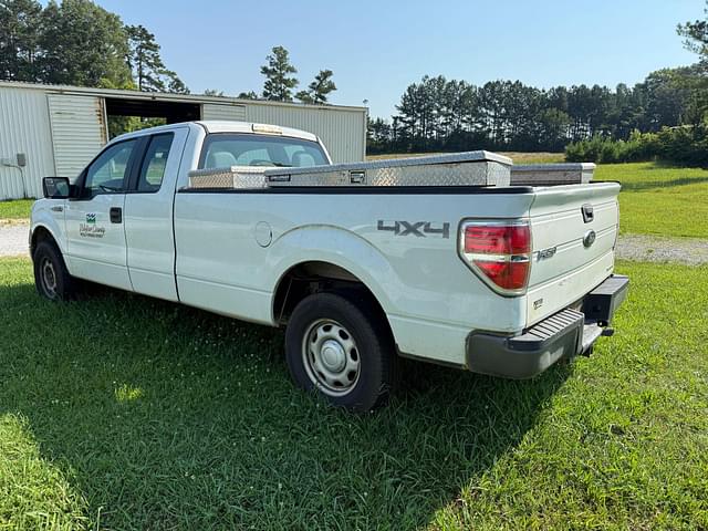 Image of Ford F-150 equipment image 2