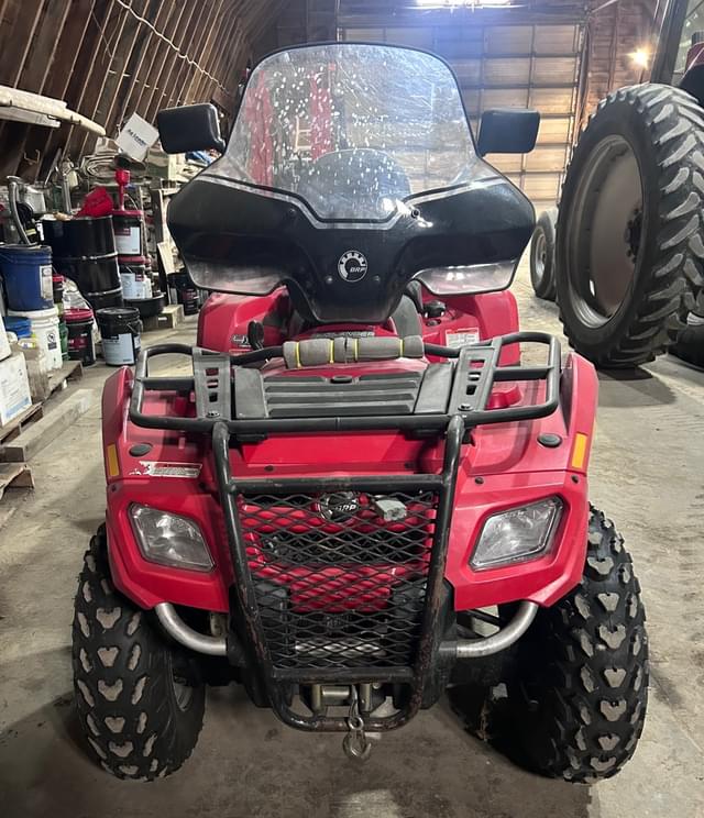 Image of Can-Am Outlander equipment image 3