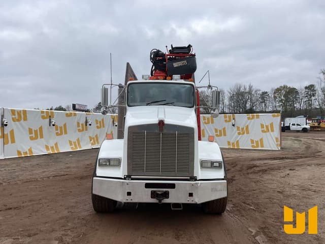 Image of Kenworth T8 equipment image 1