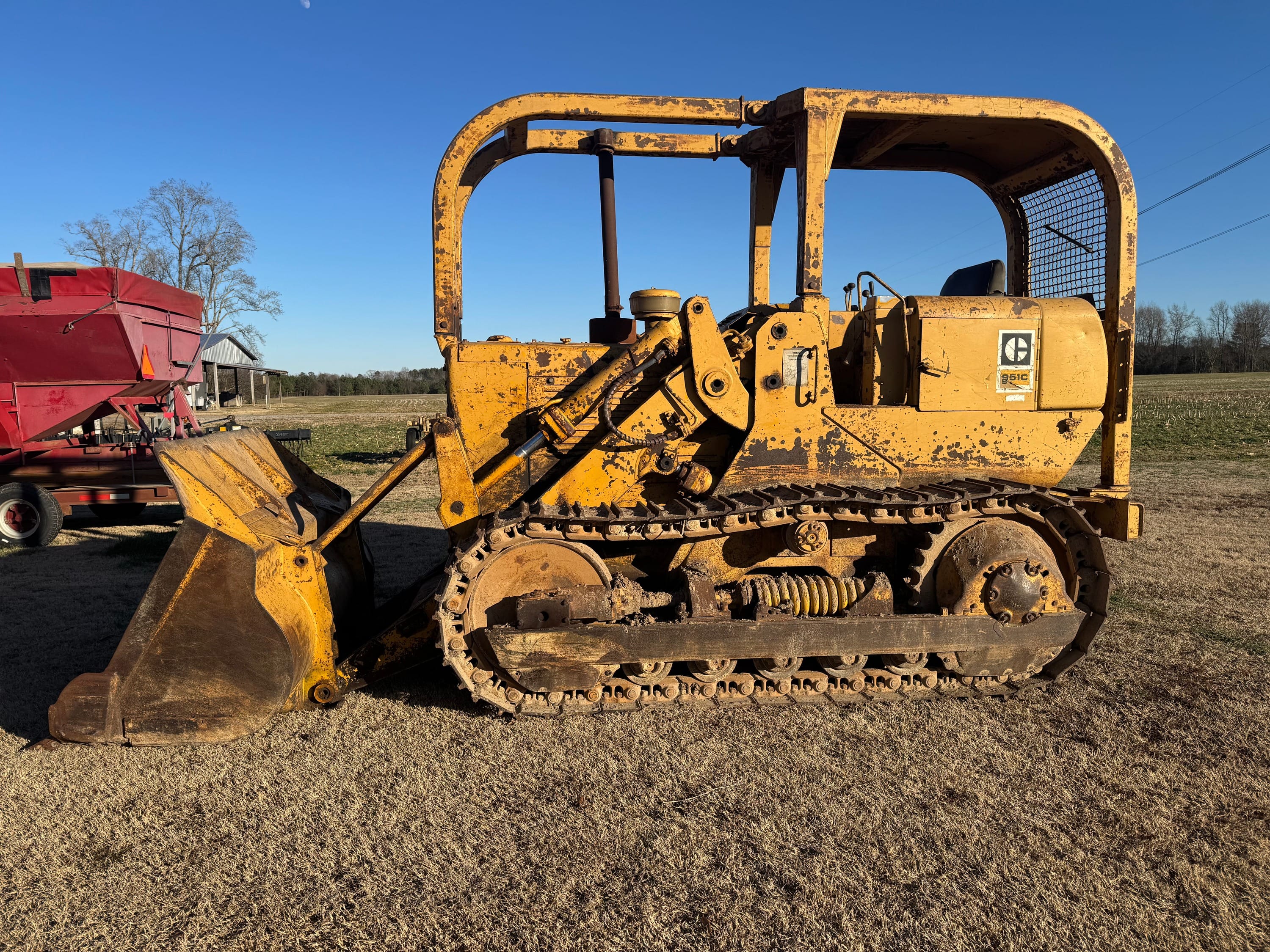 Caterpillar 951C Equipment Image0