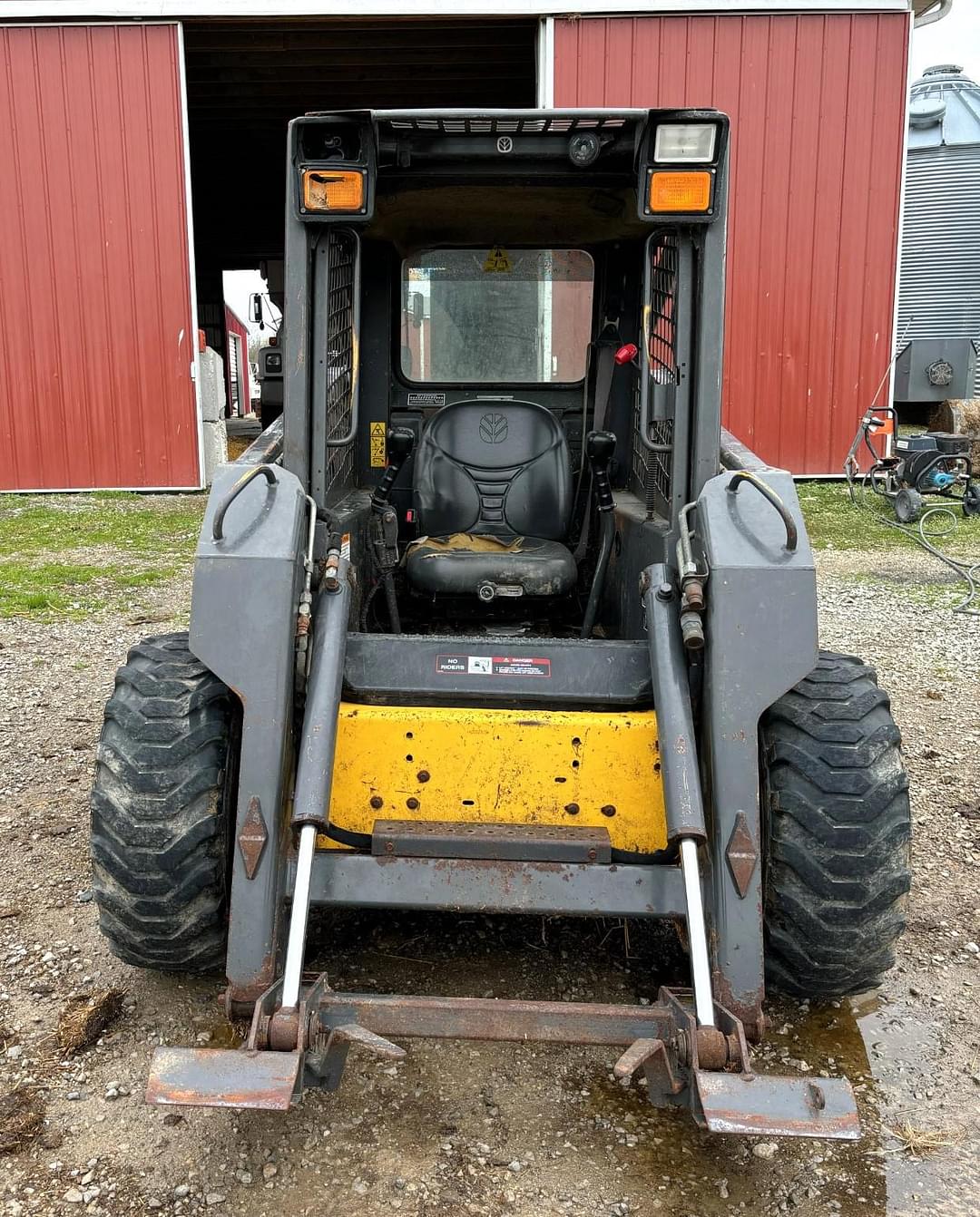 Image of New Holland LS160 Image 1