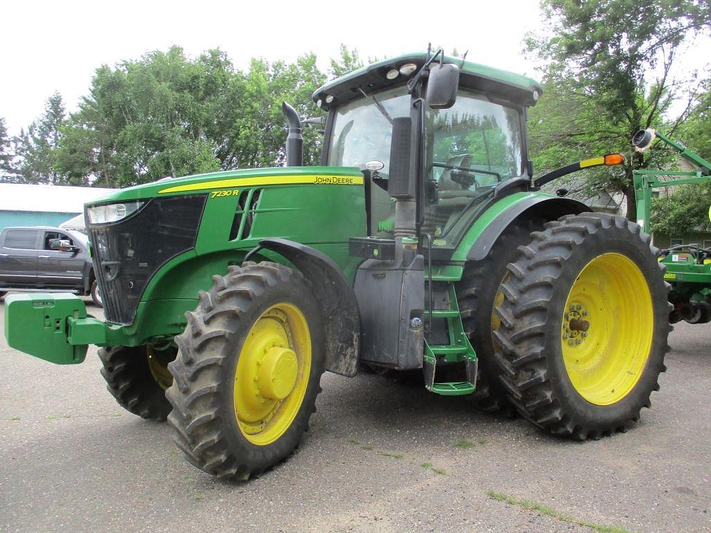 Image of John Deere 7230R Primary image