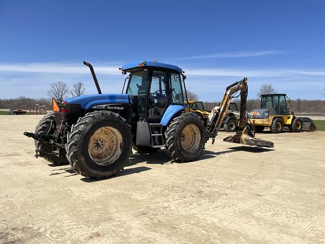 Image of New Holland TV145 equipment image 4