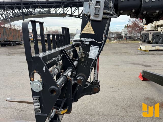 Image of Manitou MRT2550 equipment image 3