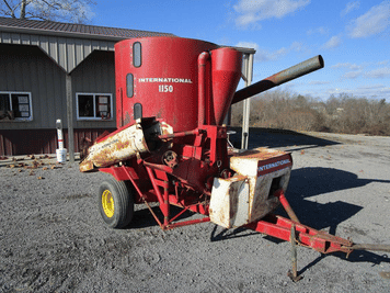 Main image International Harvester 1150