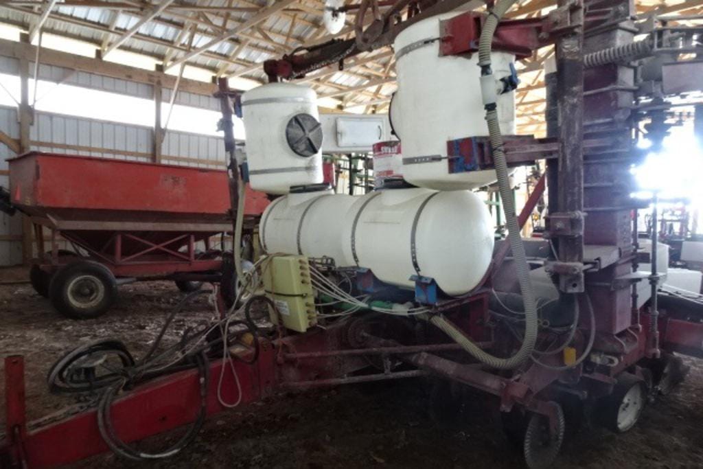 Main image White 5100