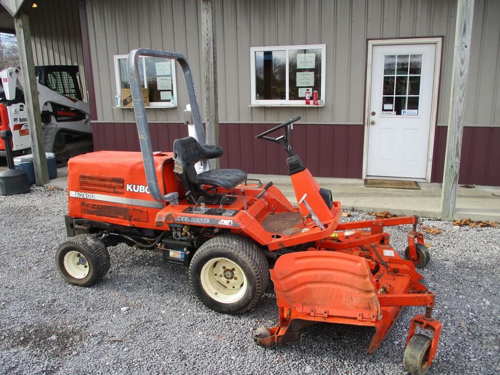 Main image Kubota F2400