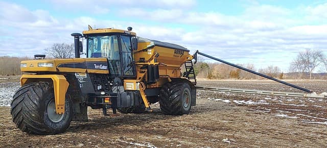 Image of Terra-Gator TG8300 equipment image 1