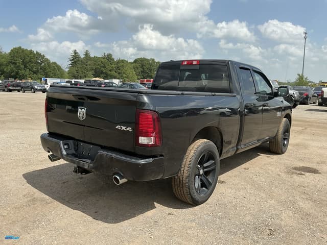 Image of Dodge Ram 1500 equipment image 4