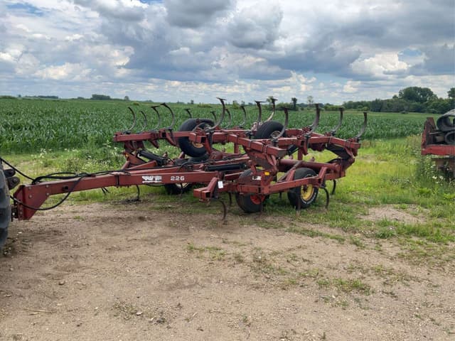 Image of White 226 equipment image 1