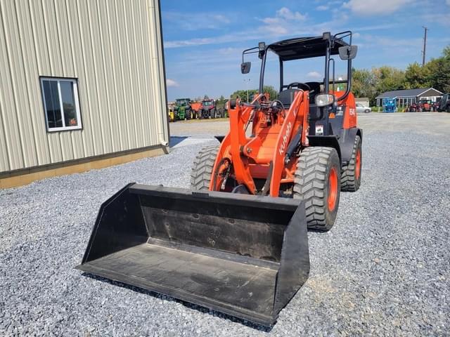 Image of Kubota R540 equipment image 1