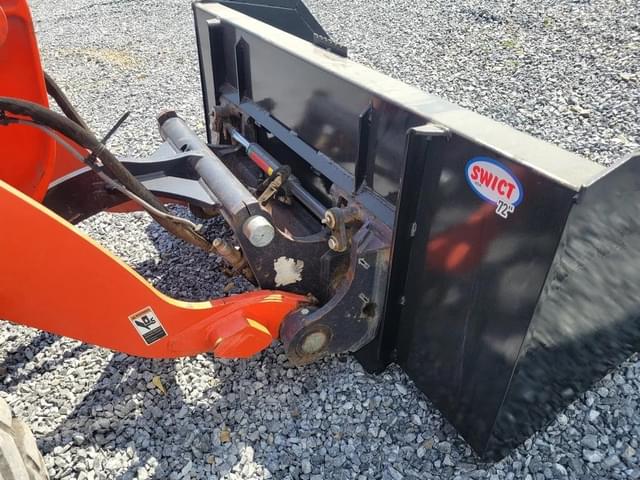 Image of Kubota R540 equipment image 3