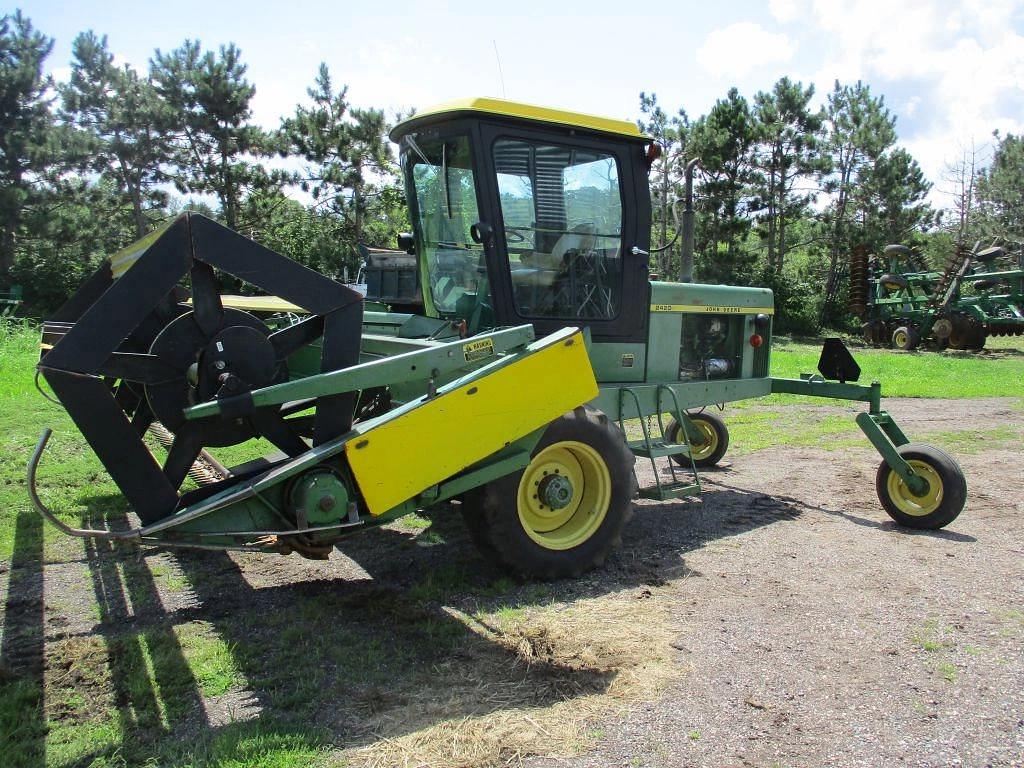 Image of John Deere 2420 Primary image