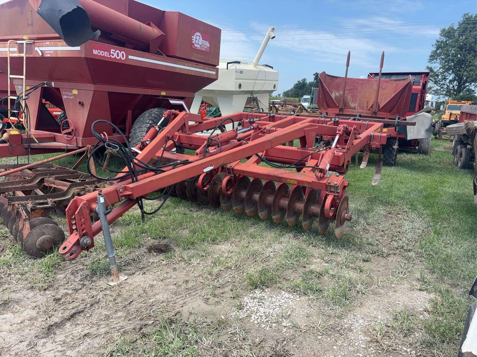 Sunflower 4211 Equipment Image0