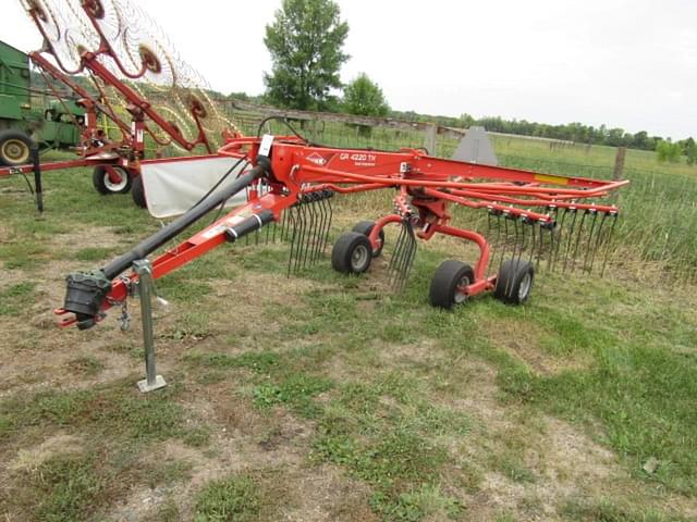 Thumbnail image Kuhn GA4220TH 1